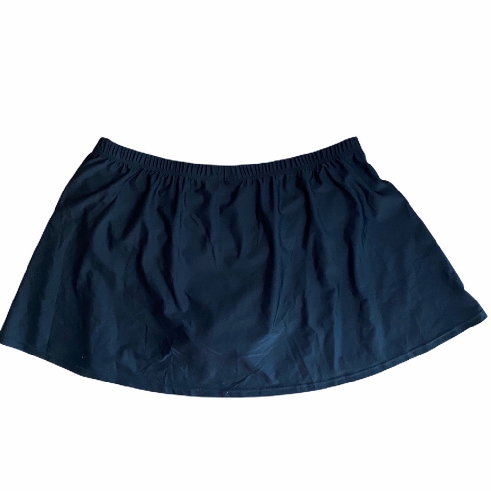 New Swimsuits For All black skort size 20